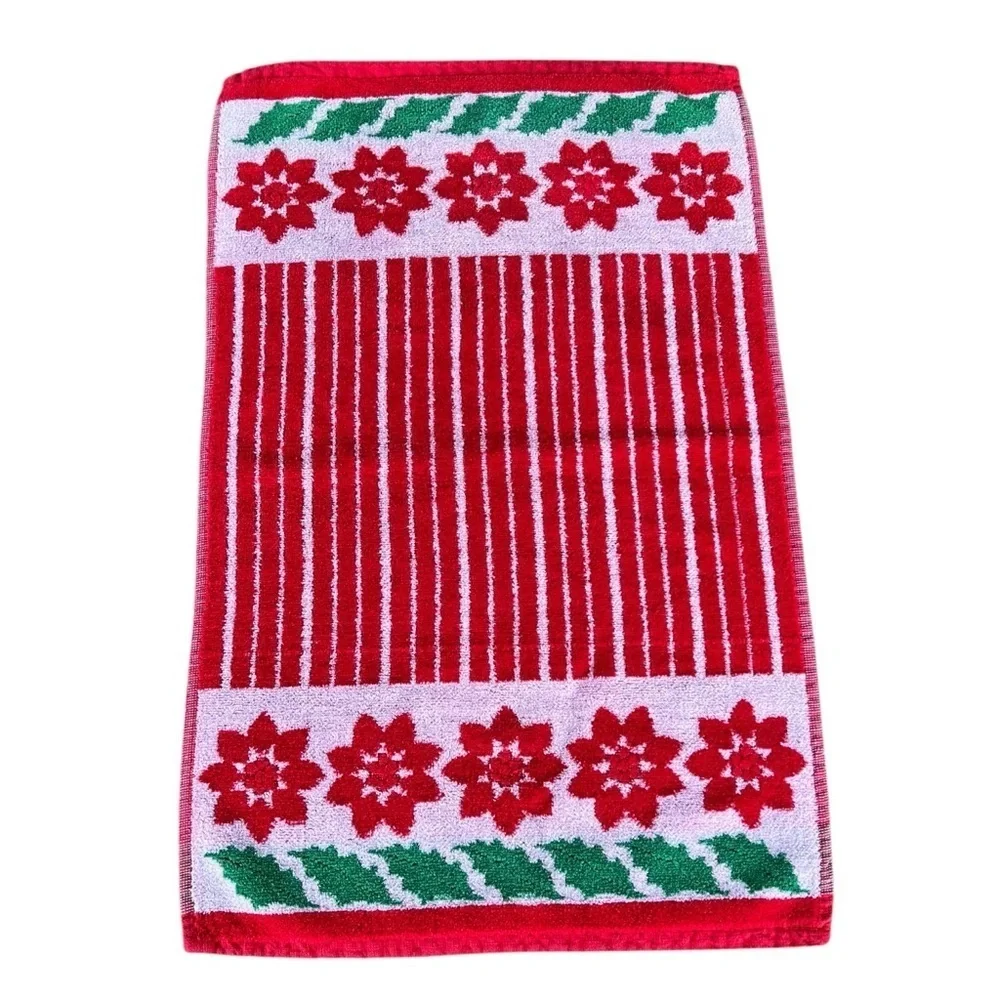 VTG Casa Fina by Saydah Christmas Holiday Hand Towels Santa Poinsettia Korea